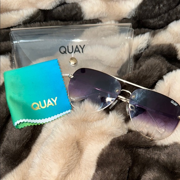 Quay Australia Accessories - Quay Australia Unisex Aviator Sunglasses